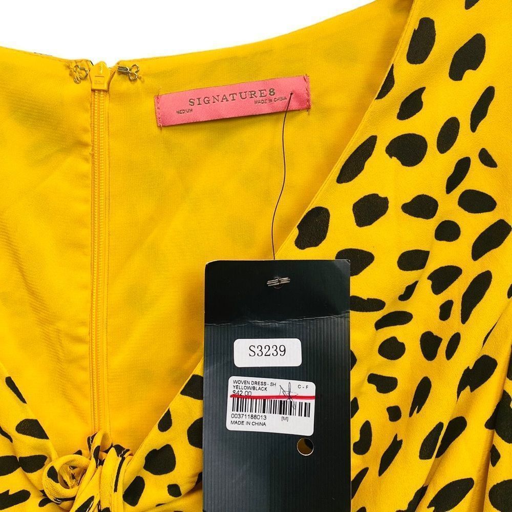 Signature 8 Forever 21 Animal Print Yellow Black Leopard Cut out Dress Med NWT - Picture 4 of 5